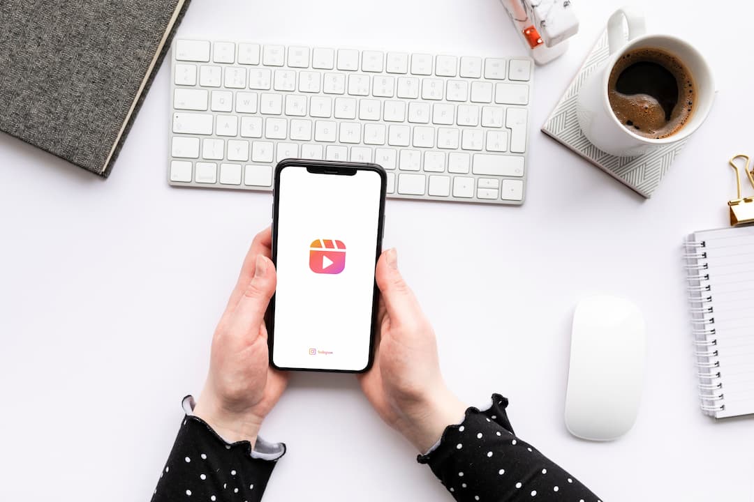Fed Up With The Randomness? 
Reset Your Instagram Algorithm Today